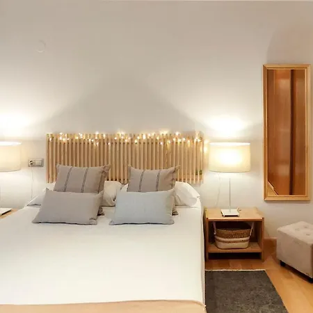 Apartment Estudio Casa Picaso By Sharingco
